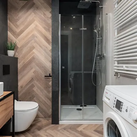 شقة Loft Style Opienskiego Close To The Zurawiniec Nature Reserve By Renters بوزنان