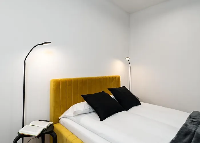 Loft Style Opienskiego Close To The Zurawiniec Nature Reserve By Renters Apartmán