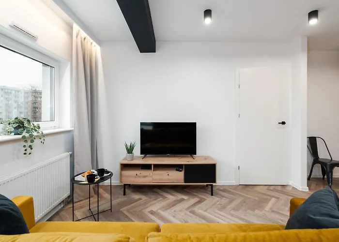 Loft Style Opienskiego Close To The Zurawiniec Nature Reserve By Renters